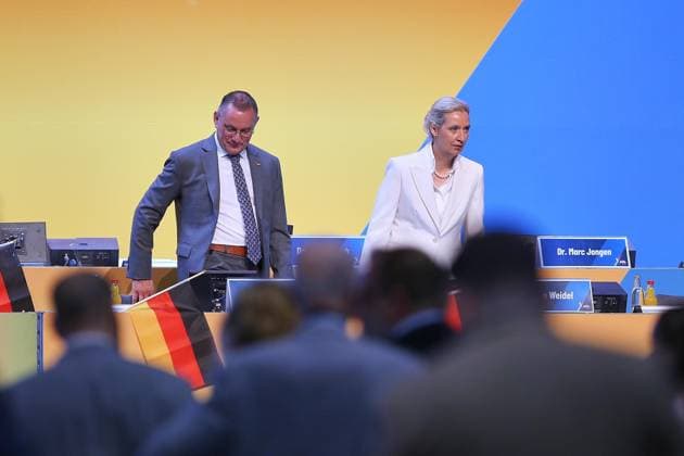 Erfurt, Thüringen, Deutschland, 05.07.2026: Messe: AfD-Bundesparteitag: Tino Chrupalla und Alice Weidel *** Erfurt, Thuringia, Germany, July 5, 2026: AfD National Party Convention featuring Tino Chrupalla and Alice Weidel Copyright: xdtsxNachrichtenagenturx dts_126474