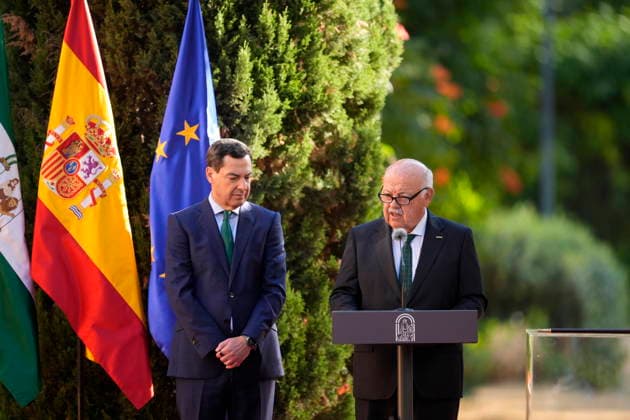 Juanma Moreno is sworn in as president of the Regional Government of Andalusia for the 13th legislative term. The president of the Regional Government of Andalusia, Juanma Moreno i, alongside the president of the Andalusian Parliament, Jesús Aguirre, during the inauguration ceremony on July 5, 2026, in Seville, Andalusia, Spain. The newly sworn-in President of the Regional Government of Andalusia for the 13th legislative term, Juanma Moreno, takes office after being elected on Thursday in a second vote by the Andalusian Parliament, with the support of the 53 PP deputies and the 15 from Vox, the party with which he had previously signed a Government and Stability Agreement for Andalusia July 5, 2026 Joaquí Seville, Andalusia, Spain Seville,  Copyright: xJoaquinxCorcherox 7645354