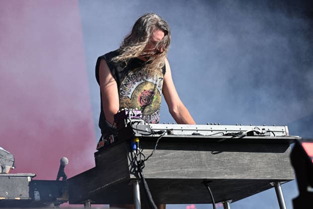 The War On Drugs performing at British Summertime in London LONDON, ENGLAND - JULY 04: Robbie Bennett of ˜The War On Drugs™ performing at British Summertime, Hyde Park on July 04, 2026 in London, England. CAP MAR MAR Great Britain Copyright: xMartinxHarris CapitalxPicturesx