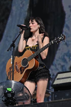 Holly Humberstone performing at British Summertime in London LONDON, ENGLAND - JULY 04: Holly Humberstone performing at British Summertime, Hyde Park on July 04, 2026 in London, England. CAP MAR MAR Great Britain Copyright: xMartinxHarris CapitalxPicturesx