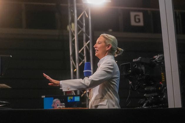 Erfurt Alice Weidel (Bundessprecherin der AfD) im ARD Hauptstadtstudio am Rande des AfD-Parteitags Alice Weidel (Bundessprecherin der AfD) im ARD Hauptstadtstudio am Rande des AfD-Parteitags am 05.07.2026 in Erfurt, Alice Weidel (Bundessprecherin der AfD) im ARD Hauptstadtstudio am Rande des AfD-Parteitags , *** Erfurt: Alice Weidel, federal spokesperson for the AfD, at the ARD Capital Studio on the sidelines of the AfD party convention; Alice Weidel, federal spokesperson for the AfD, at the ARD Capital Studio on the sidelines of the AfD party convention on July 5, 2026, in Erfurt, Alice Weidel, federal spokesperson for the AfD, at the ARD Berlin studio on the sidelines of the AfD party convention, Copyright: xEibner-Pressefoto PiaxSchindlerx EP_PSR