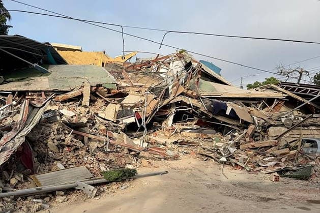 VENEZUELA, LA GUAIRA - JULY 5, 2026: Buildings get destroyed by the June 24 earthquakes in the Caribbean Sea coast city of Catia La Mar Venezuela  - ZUMAt113 20260705_zaa_t113_080 Copyright: xMikhailxMakeyevx