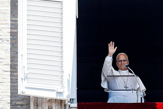 July 5, 2026, Vatican City, ITALIA ROMA: Pope Leo XIV during the Angelus prayer, traditional Sunday s prayer, from the window of his office overlooking Saint Peter s Square, Vatican City, 05 July 2026. ANSA ANGELO CARCONI. Vatican City ITALIA ROMA  - ZUMAa110 20260705_zaf_a110_010 Copyright: xAngeloxCarconix