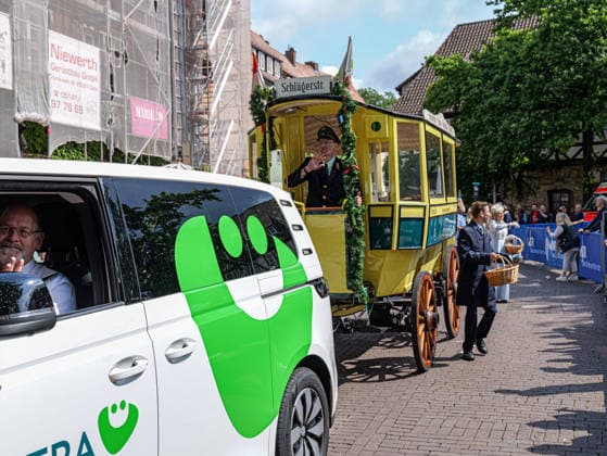 Schützenausmarsch 2026 in Hannover Das weltgrößte 497. Schützenfest beginnt traditionsgemäß mit dem großen Schützenausmarsch in der Innenstadt von Hannover. *** 2026 Schützenausmarsch in Hanover The world s largest Schützenfest, featuring 497 participants, traditionally begins with the grand Schützenausmarsch in downtown Hanover Copyright: xBerndxGüntherx