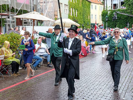 Schützenausmarsch 2026 in Hannover Das weltgrößte 497. Schützenfest beginnt traditionsgemäß mit dem großen Schützenausmarsch in der Innenstadt von Hannover. *** 2026 Schützenausmarsch in Hanover The world s largest Schützenfest, featuring 497 participants, traditionally begins with the grand Schützenausmarsch in downtown Hanover Copyright: xBerndxGüntherx
