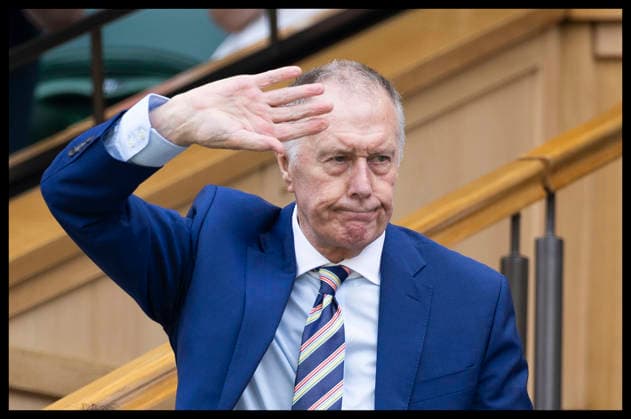 . 05 07 2026. London, United Kingdom. England World Cup hero Sir Geoff Hurst is introduced to the crowd from the Royal Box on day seven of the Wimbledon Tennis Championships in London .  xStephenxLockx xi-Imagesx IIM-26884-0034
