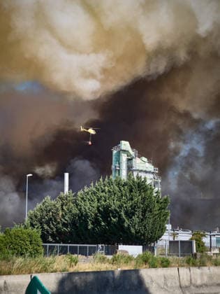 A large wildfire has been reported in Imárcoain, Navarre. Water-bombing helicopters are working to extinguish the wildfire in Imárcoain on July 5, 2026, in Imárcoain, Elorz Valley, Navarre, Spain. Firefighters are currently working to extinguish a fire in a grain field that has spread to a wooded area in Imárcoain, which belongs to the municipality of Elorz Valley. Emergency services received the alert at 4:49 p.m., and a response team consisting of firefighters, aircraft, environmental forest rangers, Local Police, and Regional Police. As a result, the AP 15 has been closed in both directions as a precaution. JULY 5, 2026 Imarcoain, Elorz Valley, Navarre Imarcoain, Elorz Valley, Navarre, Spain  Copyright: xEduardoxSanzx 7647230