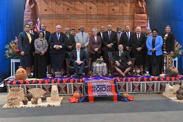 ANTHONY ALBANESE PACIFIC ISLANDS VISIT, Australia™s Prime Minister Anthony Albanese, Minister for Foreign Affairs Penny Wong and Fiji™s Prime Minister Sitiveni Rabuka pose with Fiji™s cabinet ministers at a welcome ceremony in Suva, Fiji, Monday, July 6, 2026. The Prime Minister is in Fiji s capital Suva, where he s set to sign a major new treaty, before making a brief stop off in Solomon Islands on Tuesday. ( NO ARCHIVING SUVA FIJI  Copyright: xMICKxTSIKASx 20260706140618987735