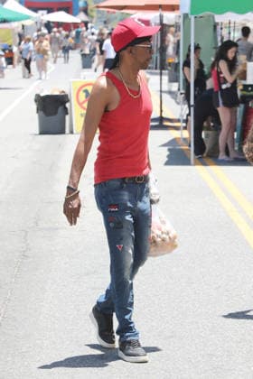 Celebrities enjoy a bright, warm day shopping at the Farmers Market Featuring: Miguel Nunez Jr Where: Studio City, California, United States When: 05 Jul 2026 Credit: H2Y INSTARimages EDITORIAL USE ONLY. NOT FOR USE BY NEWSPAPERS BASED IN THE UK. Copyright: xx instar55830642