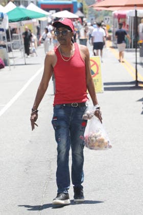 Celebrities enjoy a bright, warm day shopping at the Farmers Market Featuring: Miguel Nunez Jr Where: Studio City, California, United States When: 05 Jul 2026 Credit: H2Y INSTARimages EDITORIAL USE ONLY. NOT FOR USE BY NEWSPAPERS BASED IN THE UK. Copyright: xx instar55830641