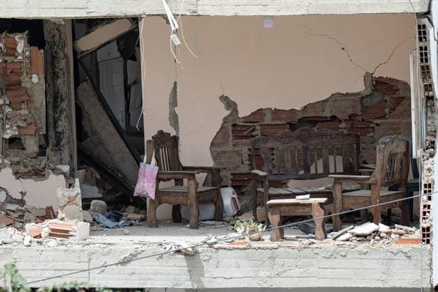 Devastation in Venezuela after twin earthquakes LA GUAIRA, VENEZUELA - JULY 5: A view of the catastrophic destruction across the Caraballeda and Caribe neighborhoods in the coastal city of La Guaira, Venezuela, on July 5, 2026, the area hardest hit by the recent 7.2 and 7.5 magnitude twin earthquakes. Cem Tekkesinoglu Anadolu La Guaira Venezuela. Editorial use only. Please get in touch for any other usage.  Copyright: x2026xAnadoluxCemxTekkesinoglux