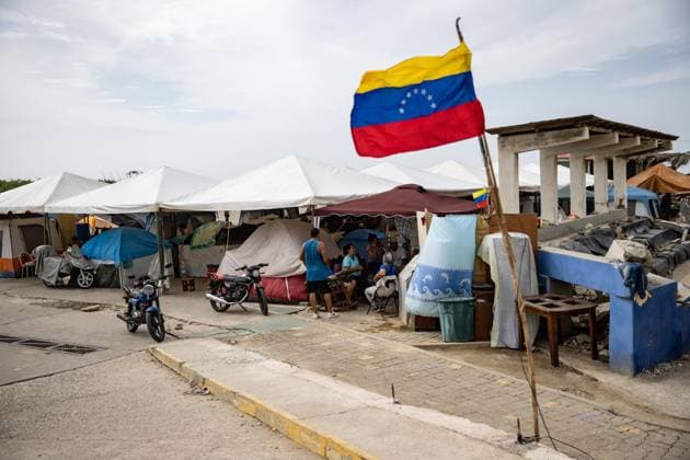 Devastation in Venezuela after twin earthquakes LA GUAIRA, VENEZUELA - JULY 5: A view of the catastrophic destruction across the Caraballeda and Caribe neighborhoods in the coastal city of La Guaira, Venezuela, on July 5, 2026, the area hardest hit by the recent 7.2 and 7.5 magnitude twin earthquakes. Cem Tekkesinoglu Anadolu La Guaira Venezuela. Editorial use only. Please get in touch for any other usage.  Copyright: x2026xAnadoluxCemxTekkesinoglux