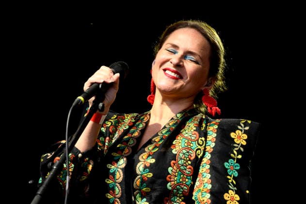 Emiliana Torrini live bei einem Konzert auf der Gilde Parkbühne. Hannover, 05.07.2026 *** Emiliana Torrini performing live at a concert at the Gilde Parkbühne in Hanover, July 5, 2026 Foto:xC.xNiehausx xFuturexImagex torrini_6709
