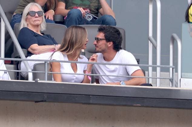 2026 World Cup - Mats Hummels With Gilfriend Mats Hummels with gilfriend German model and influencer Nicola Cavanis attend the match Brazil vs Norway FIFA World Cup 2026 at the New York New Jersey Stadium, NJ on July 5, 2026. Photo by Charles Guerin ABACAPRESS.COM East Rutherford NJ  Copyright: xGuerinxCharles ABACAx