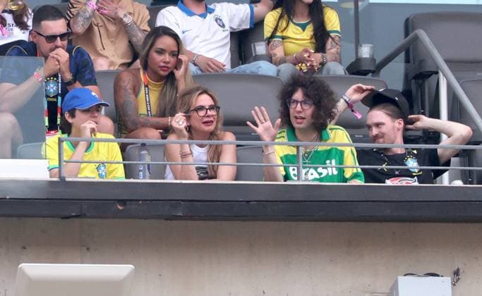 2026 World Cup - Lucas Jagger And Luciana Gimenez Mick Jagger s son Lucas Jagger with her mother Luciana Gimenez attend the match Brazil vs Norway FIFA World Cup 2026 at the New York New Jersey Stadium, NJ on July 5, 2026. Photo by Charles Guerin ABACAPRESS.COM East Rutherford NJ United States  Copyright: xGuerinxCharles ABACAx
