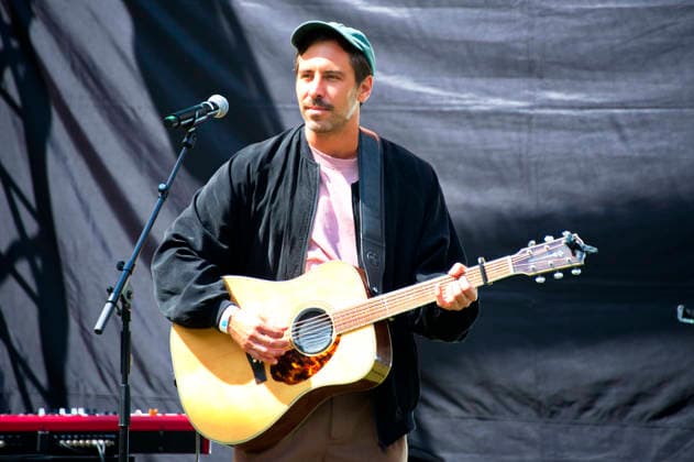 Max Giesinger live bei einem Konzert beim Howege Tierpark-Fest im Tierpark Berlin. Berlin, 05.07.2026 *** Max Giesinger performing live at a concert during the Howege Zoo Festival at the Berlin Zoo, Berlin, July 5, 2026 Foto:xC.xBehringx xFuturexImagex giesinger_6702