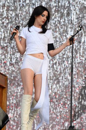 Wolf Alice headline at Finsbury Park, London, UK - 5 July 2026 Lead singer Ellie Rowsell of English rock band Wolf Alice headlines at Finsbury Park, London, England, UK on Sunday 5 July 2026., Credit:Justin Ng Avalon UK, England, London, Finsbury Park  Copyright: xJustinxNgx xAvalonx 1114684307