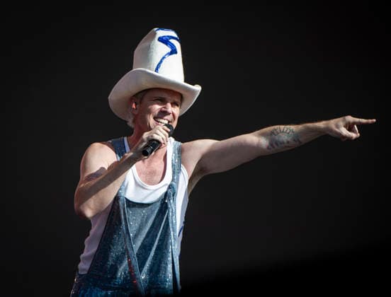 Scissor Sisters at BST Festival 05 July 2026 Scissor Sisters perform at American Express presents BST Hyde Park Festival in London on 5th July 2026. Guest appearance from Mel C. Jason Jake Shears Sellards lead vocals, Scott Babydaddy Hoffman bass guitar, Derek Del Marquis Gruen lead guitar., Credit:Zoran Veselinovic B4859 Avalon UK, London, Hyde Park  Copyright: xZoranxVeselinovicx xB4859x xAvalonx 1114743222