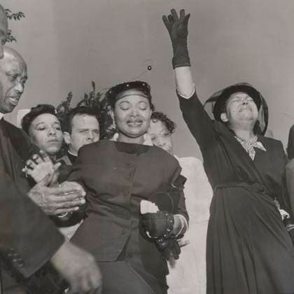 RECORD DATE NOT STATED Emmett Till s mother Mamie Till at her son s funeral. Emmett Till s mother Mamie Till at her son s funeral. Editorial Use only. All other uses to be cleared for permission with WHA or representative agent., WHA_197_1544.JPG.jpg, Emmett Till; Mamie Till; funeral; grieving; mother; son; tragedy; sorrow; mourning; African American; civil rights; injustice; racism; historical; 1955; Mississippi; open casket; public outcry; lynching; brutality; violence; justice; activism; protest; sorrowful; heartbroken; pain; loss; historical figure; iconic; American history Copyright: xx
