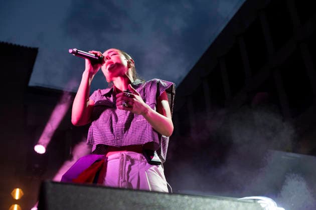 MADO 2026 Festival - Lucia de la Puerta The singer Lucia de la Puerta performs during the MADO 2026 Festival, in the Plaza de las Reinas in Madrid. Madrid Spain Copyright: xAtilanoxGarciax xSOPAxImagesx photo01502