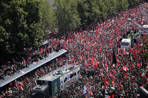Farewell ceremony for former Iranian Supreme Leader Khamenei in Tehran TEHRAN, IRAN - JULY 6: Millions of people gather in the streets of Tehran, Iran, to attend the farewell ceremony for Iran s former Supreme Leader Ali Khamenei, who was killed in the attacks carried out by the United States and Israel, on July 6, 2026. The ceremony began early in the morning as mourners carrying Iranian flags and posters filled Damavand Avenue, Imam Hossein Square, Enghelab Square and Azadi Square in the capital. Participants expressed grief during the procession. Fatemeh Bahrami Anadolu Tehran Iran. Editorial use only. Please get in touch for any other usage.  Copyright: x2026xAnadoluxFatemehxBahramix