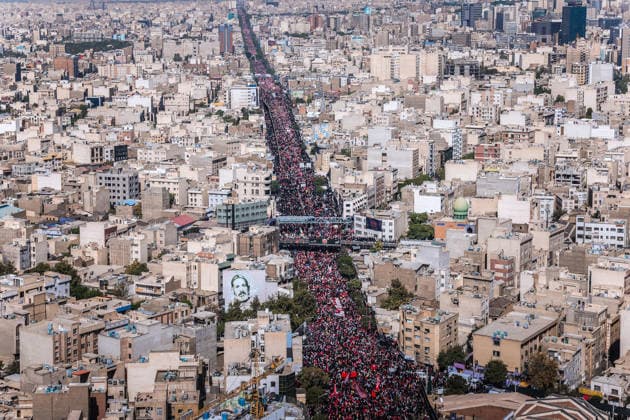 Farewell ceremony for former Iranian Supreme Leader Khamenei in Tehran TEHRAN, IRAN - JULY 6: (----EDITORIAL USE ONLY - MANDATORY CREDIT - IRANIAN LEADER PRESS OFFICE HANDOUT - NO MARKETING NO ADVERTISING CAMPAIGNS - DISTRIBUTED AS A SERVICE TO CLIENTS----) Millions of people gather in the streets, to attend the farewell ceremony for Iran s former Supreme Leader Ali Khamenei, who was killed in the attacks carried out by the United States and Israel, in Tehran, Iran on July 6, 2026. The ceremony began early in the morning as mourners carrying Iranian flags and posters filled Damavand Avenue, Imam Hossein Square, Enghelab Square and Azadi Square in the capital. Participants expressed grief during the procession. Iranian Leader Press Offic  Copyright: x2026xAnadoluxIranianxLeaderxPressxOffice Handoutx