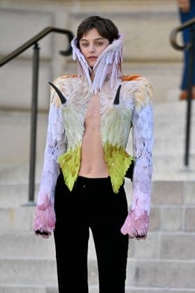 PFW Haute Couture Schiaparelli Outside Arrivals JR Emma Corrin arriving at the Schiaparelli show during Haute Couture Fashion Week in Paris, France, on 6 July 2026. Photo by Julien Reynaud APS-Medias ABACAPRESS.COM Paris France  Copyright: xReynaudxJulien APS-Medias ABACAx