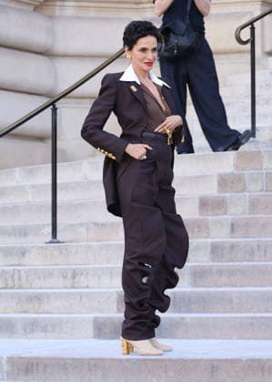 Farida Khelfa Arrives at the Schiaparelli Fall Winter 2026–2027 Haute Couture Collection Fashion Show During Paris Fashion Week on July 6, 2026 Denis Guignebourg Bestimage Celebrities at the Schiaparelli Fall Winter 2026–2027 Haute Couture Collection Fashion show, during Paris Fashion Week on July 6, 2026, Paris, France  Copyright: xDenisxGuignebourgx xBestimagexDenisxGuignebourgx xBestimagex