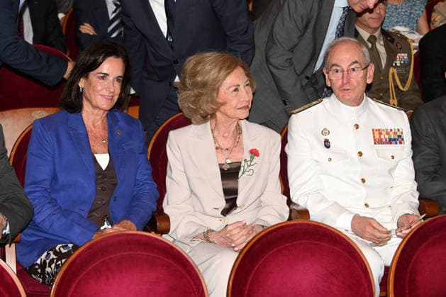 Queen Sofía Attends Conference on the Crucial Contributions to the American Revolution Queen Sofía at the Conference on the Crucial Contributions to the American Revolution by the Historical Figures Bernardo de Gálvez and Francisco de Saavedra, at the Teatro Real, on July 6, 2026, in Madrid, Spain. CELEBRITIES AMERICAN REVOLUTION CONFERENCE José Madrid Madrid Spain  Copyright: xJosÃ xOlivax 7648890