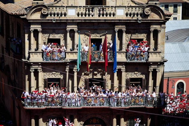 San Fermin Festival in Spain PAMPLONA, SPAIN - JULY 6: The San Fermin Festival, one of Spain s most internationally recognized cultural events, officially begin in Pamplona, Spain, on July 6, 2026. The festival, best known for its traditional running of the bulls through the city s narrow streets, was officially opened with the Chupinazo rocket launched from the balcony of Pamplona City Hall, marking the start of the annual celebrations. Ruben Albarran Anadolu Pamplona Spain. Editorial use only. Please get in touch for any other usage.  Copyright: x2026xAnadoluxRubenxAlbarranx