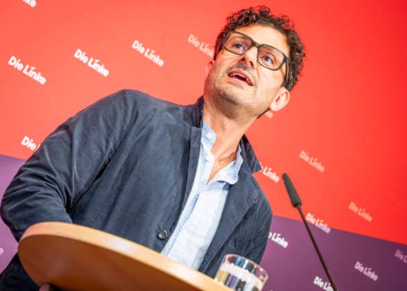 Luigi Pantisano EUR, Deutschland, Berlin, 06.07.2026: Pressekonferenz von Luigi Pantisano Vorsitzender der Partei Die Linke im Karl-Liebknecht-Haus zu aktuellen Themen. *** Luigi Pantisano EUR, Germany, Berlin, July 6, 2026 Press conference by Luigi Pantisano, Chair of the Die Linke party, at the Karl Liebknecht House on current issues