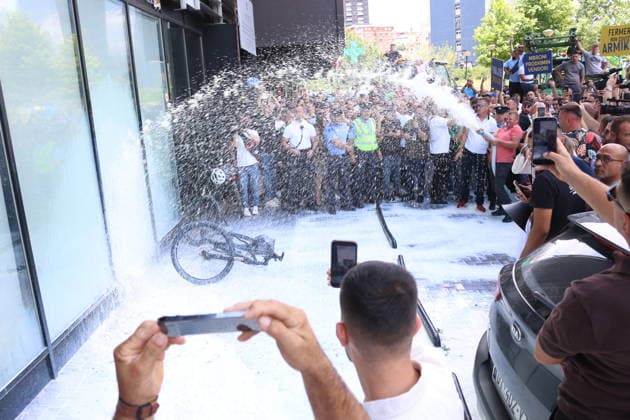 Kosovo dairy farmers pour hundreds of liters of milk outside ministry in protest PRISTINA, KOSOVO - JULY 6: Dairy farmers dump hundreds of liters of milk outside the Ministry of Agriculture, Forestry and Rural Development during a protest in Pristina, Kosovo, on July 6, 2026. The producers stage the demonstration to voice their demands and protest agricultural policies. Erkin Keci Anadolu Pristina Kosovo. Editorial use only. Please get in touch for any other usage.  Copyright: x2026xAnadoluxErkinxKecix