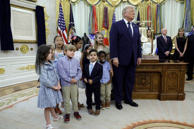 US President Donald J. Trump delivers remarks on Trump Accounts US President Donald J. Trump prepares to speak on the first day of trading for Trump Accounts in the Oval Office of the White House in Washington, DC, USA, 06 July 2026. Trump Accounts grant eligible US children born between 2026 and 2028 $1000.00 to fund ‘starter’ IRAs. WASHINGTON DISTRICT OF COLUMBIA United States  Copyright: xPool ABACAx