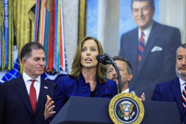 US President Donald J. Trump delivers remarks on Trump Accounts Nasdaq CEO Adena Friedman speaks on the first day of trading for Trump Accounts in the Oval Office of the White House in Washington, DC, USA, 06 July 2026. Trump Accounts grant eligible US children born between 2026 and 2028 $1000.00 to fund ‘starter’ IRAs. WASHINGTON DISTRICT OF COLUMBIA United States  Copyright: xPool ABACAx