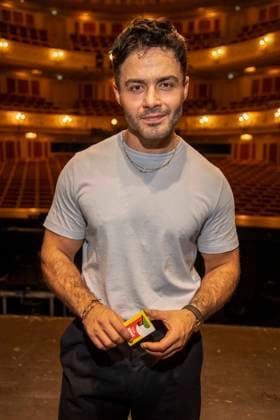 ABB STOMP- Aram Arami auf der Buehne beim Foto-TV-Call zum Gastspiel von STOMP in der Staatsoper Unter den Linden, Berlin den 06.07.2026 Berlin Deutschland