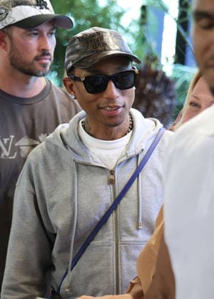 Pharrell Williams at the DIOR Fall Winter 2026–2027 Haute Couture fashion show during Paris Fashion Week (PFW) at the Rodin Museum in Paris, France, on July 6, 2026. Denis Guignebourg, Bestimage. Dior fashion show as part of Paris Haute Couture Fall Winter 2026 held at the Rodin Museum on July 6, 2026, in Paris, France. Paris, France  Copyright: xDenisxGuignebourgx xBestimagexDenisxGuignebourgx xBestimagex