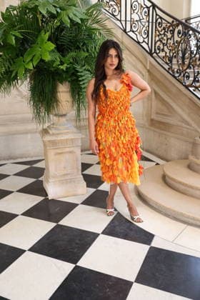 Priyanka Chopra Jonas at the photocall for the DIOR Fall Winter 2026–2027 Haute Couture fashion show during Paris Fashion Week (PFW) at the Rodin Museum in Paris, France, on July 6, 2026. Denis Guignebourg, Bestimage. Photocall for the Dior fashion show as part of Paris Haute Couture Fall Winter 2026, held at the Rodin Museum on July 6, 2026, in Paris, France. Paris, France  Copyright: xDenisxGuignebourgx xBestimagexDenisxGuignebourgx xBestimagex