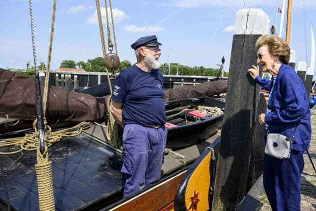 Enkhuizen, The Netherlands, 2026-07-06 15:58:20 ENKHUIZEN , 06-07-2026, Zuiderzeemuseum Princess Margriet visits the Zuiderzeevaart sailing camp of the Foundation for Children s Oncological Holiday Camps (SKOV) in Enkhuizen. Since 1986, the SKOV has organized several holiday camps and a family day annually for children with cancer and is celebrating its 40th anniversary this year. PHOTO: NLBeeld Patrick van Emst Credit: NL Beeld Patrick van Emst  Copyright: xx x