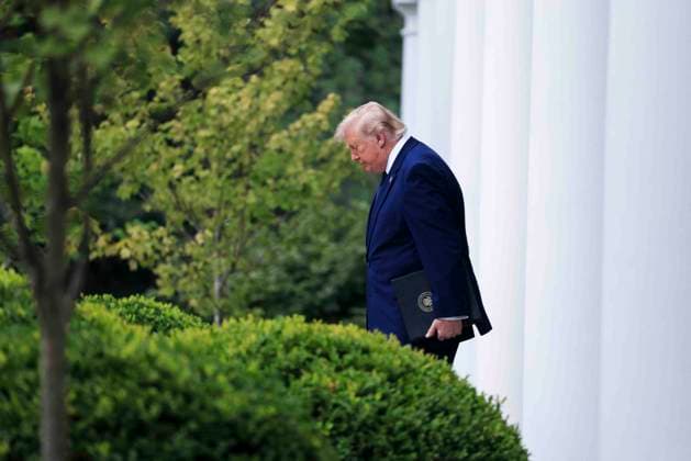 US President Donald J. Trump delivers remarks on the Trump Accounts US President Donald J. Trump walks from the Oval Office to deliver remarks on Trump Accounts at a Rose Garden Club luncheon at the White House in Washington, DC, USA, 06 July 2026. Trump Accounts grant eligible US children born between 2026 and 2028 $1000.00 to fund starter IRAs. WASHINGTON DISTRICT OF COLUMBIA United States  Copyright: xPool ABACAx