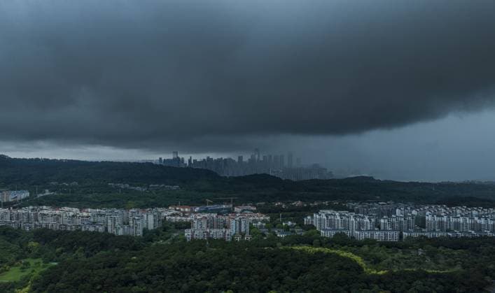 China Typhoon Maysak Dark clouds brought by Typhoon Maysak shrouds Nanning city in southern China s Guangxi Zhuang Autonomous Region, Monday, July 6, 2026., Credit:PENG HUAN Utuku Feature China Avalon CHINA, GUANGXI, NANNING  Copyright: xPENGxHUANx xUtuku FeaturexChinax xAvalonx 1114805056