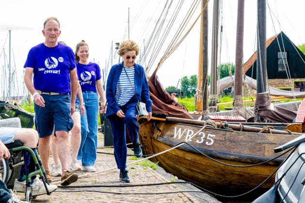 06-07-2026 Enkhuizen Princess Margriet visited the Zuiderzeevaart sailing camp of the Foundation for Children s Oncological Holiday Camps (SKOV) in Enkhuizen. Â  Copyright: xPPEx