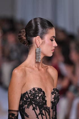 PFW - Tamara Ralph Runway in Paris FA A model walks the runway the Autumn-Winter 2027 2028 couture collection by Tamara Ralph during the Paris Fashion Week, on July 6, 2026. Photo by Firas Abdullah ABACAPRESS.COM Paris Ile-de-France France  Copyright: xAbdullahxFiras ABACAx