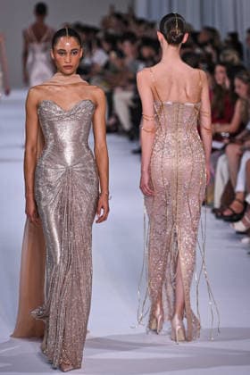 PFW - Tamara Ralph Runway in Paris FA A model walks the runway the Autumn-Winter 2027 2028 couture collection by Tamara Ralph during the Paris Fashion Week, on July 6, 2026. Photo by Firas Abdullah ABACAPRESS.COM Paris Ile-de-France France  Copyright: xAbdullahxFiras ABACAx