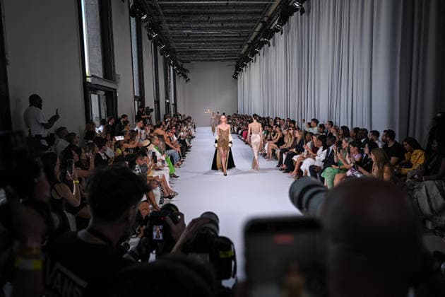 PFW - Tamara Ralph Runway in Paris FA A model walks the runway the Autumn-Winter 2027 2028 couture collection by Tamara Ralph during the Paris Fashion Week, on July 6, 2026. Photo by Firas Abdullah ABACAPRESS.COM Paris Ile-de-France France  Copyright: xAbdullahxFiras ABACAx