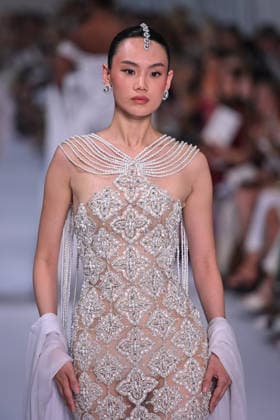 PFW - Tamara Ralph Runway in Paris FA A model walks the runway the Autumn-Winter 2027 2028 couture collection by Tamara Ralph during the Paris Fashion Week, on July 6, 2026. Photo by Firas Abdullah ABACAPRESS.COM Paris Ile-de-France France  Copyright: xAbdullahxFiras ABACAx