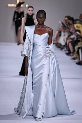PFW - Tamara Ralph Runway in Paris FA A model walks the runway the Autumn-Winter 2027 2028 couture collection by Tamara Ralph during the Paris Fashion Week, on July 6, 2026. Photo by Firas Abdullah ABACAPRESS.COM Paris Ile-de-France France  Copyright: xAbdullahxFiras ABACAx