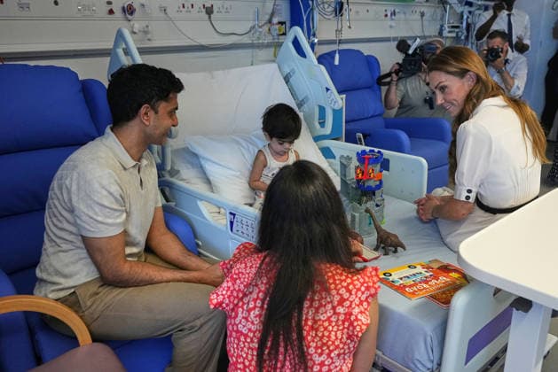 The Princess of Wales visits Evelina London Childrens Hospital Britain s Kate, The Princess of Wales, talks to young Arjun and his family at the Edward ward as she visits Evelina London Children s Hospital in London, Monday, July 6, 2026.(AP Photo Alastair Grant, Pool)The Princess of Wales visits Evelina London Childrens Hospital, London, UK, on the 6th July 2026. Picture by Alastair Grant WPA-PoolThe Princess of Wales visits Evelina London Childrens Hospital, London, UK, on the 6th July 2026. Picture by Alastair Grant WPA-Pool London Evelina London Childrens Hospital London United Kingdom  WHA-0830