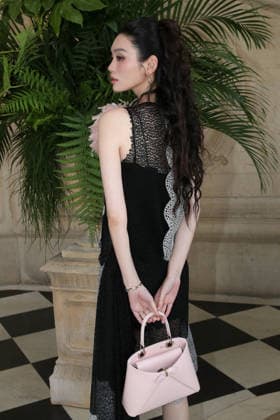 Ming Xi at the Christian Dior Fashion Show, Fall Winter 2026–2027 Haute Couture Collection Photocall, as part of Paris Fashion Week, France, July 6, 2026 Bertrand Rindoff Bestimage Christian Dior Haute Couture Fall Winter 2026–2027 show as part of Paris Fashion Week on July 6, 2026, in Paris, France Paris, France  Copyright: xBERTRANDxRINDOFFxPETROFFx xBESTIMAGExBERTRANDxRINDOFFxPETROFFx xBESTIMAGEx