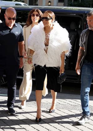 jennifer Lopez in Paris Jennifer Lopez in Paris during the Fashion Week . France , Paris on july 6 , 2026  Copyright: xDidierxFereyx