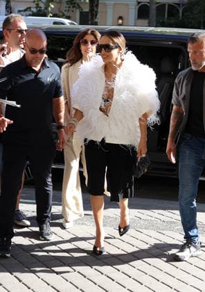 jennifer Lopez in Paris Jennifer Lopez in Paris during the Fashion Week . France , Paris on july 6 , 2026  Copyright: xDidierxFereyx